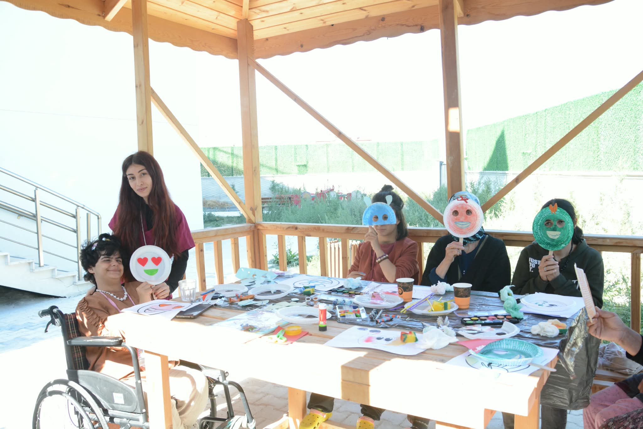 Maske Boyama ve El Sanatları